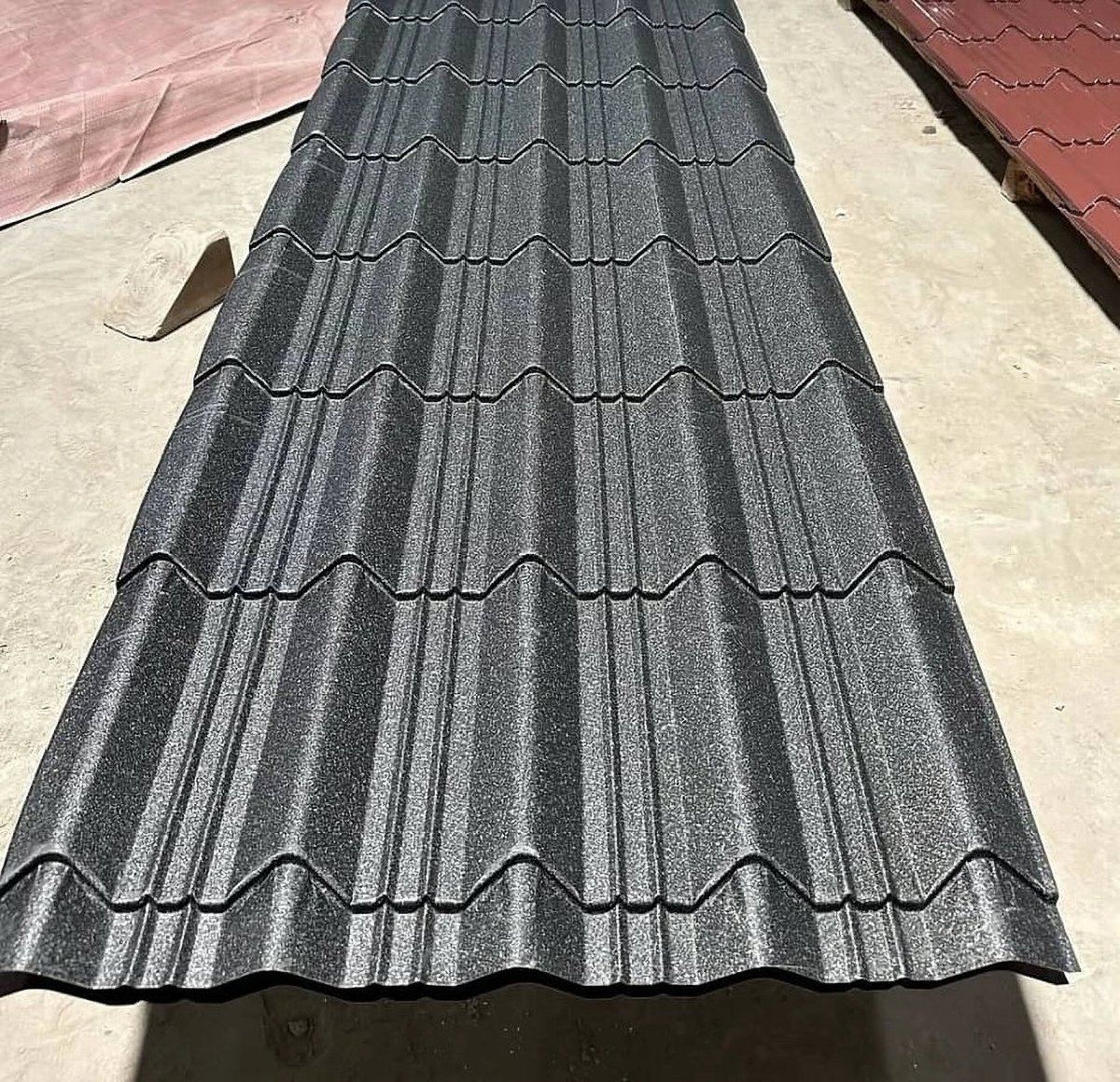 Versatile Matte Charcoal Grey G28 2.5Meters